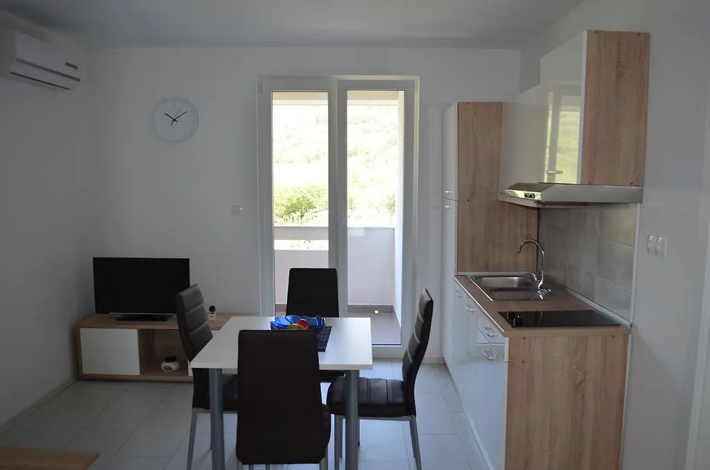 Apartments Marija Draga Bašćanska